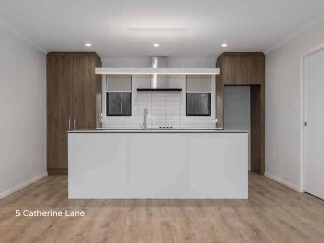 5 & 7 Catherine Lane, LEVIN