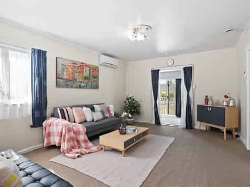 68 Archibald Road, Kelston