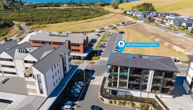 301/84C Te Oneroa Way, Long Bay