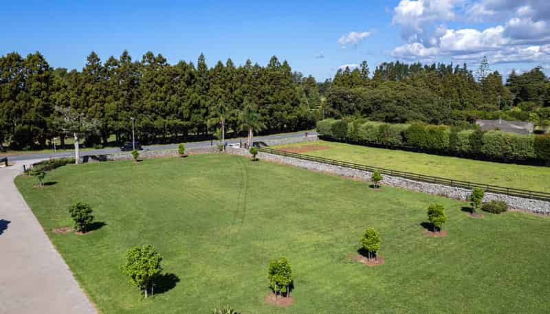 5 Grand Hills Lane, MAUNU