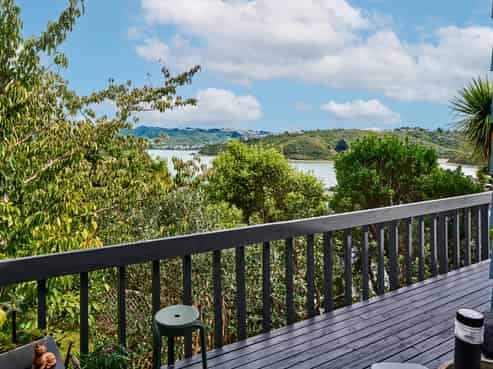 1/13 Eskdale Road, Papakowhai