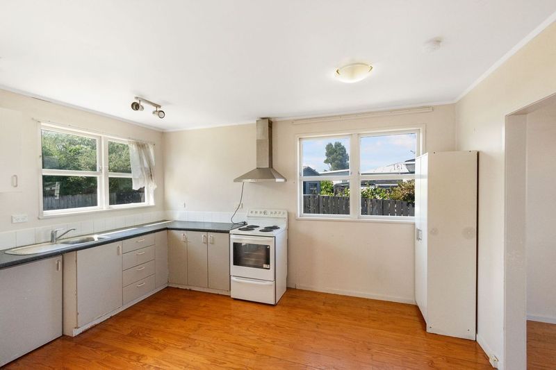 Three-Bedroom Home! - Vue 2