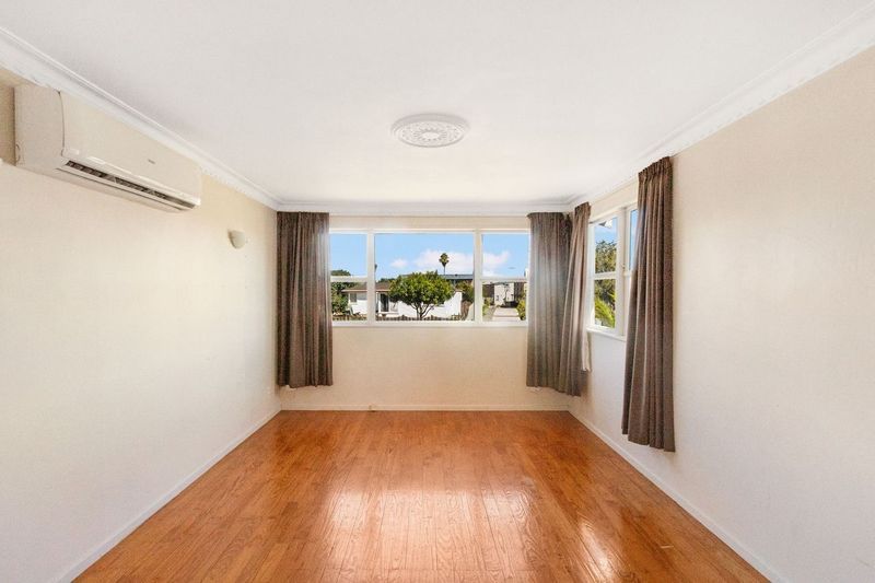 Three-Bedroom Home! - Vue 3