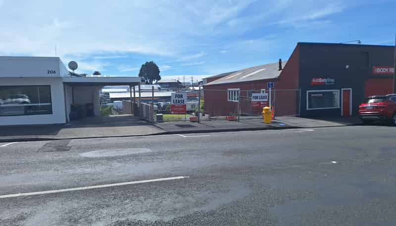 204 Devon Street West, New Plymouth