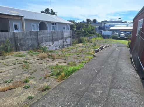 Central Laydown area or carparks