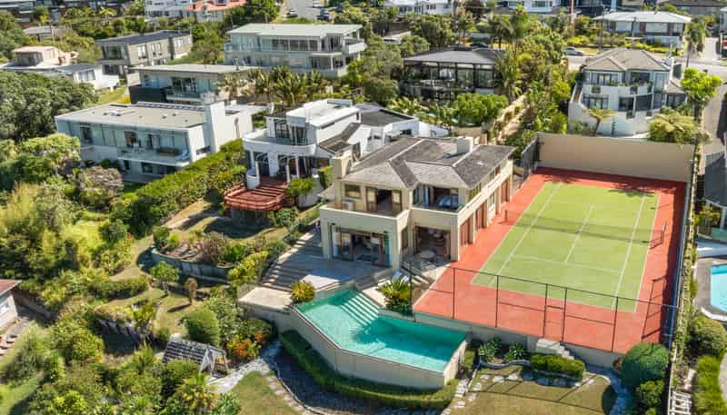 207 Beach Road, Campbells Bay