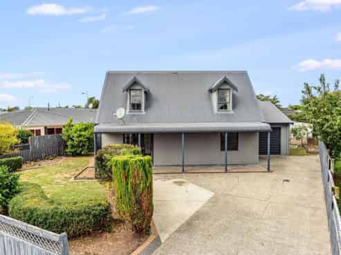 60 Radiata Street, Fairview Downs