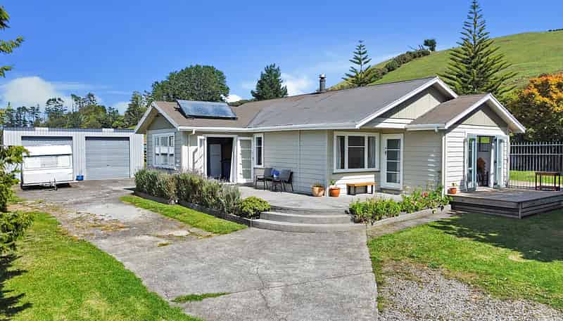 768 Mountain Road, Lepperton