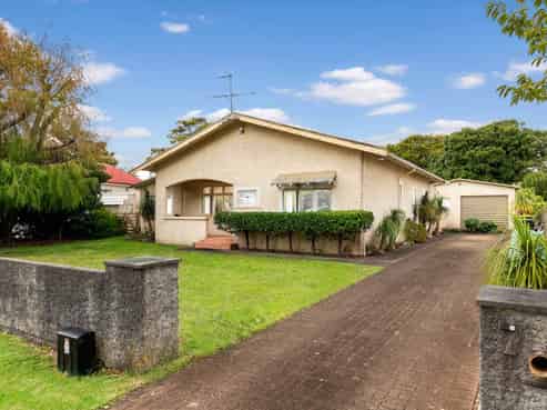 7 View Road, Waiuku
