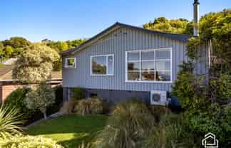 24 Seaview Terrace, Kew
