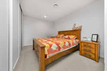 902/8 Waikumete Road, Glen Eden