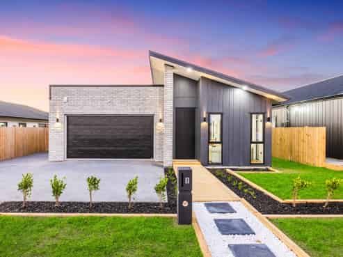 8 Gertrude Cole Road, Clarks Beach