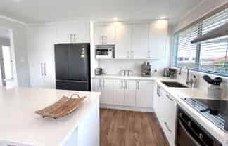 9 Puriri Avenue, Kaiaua