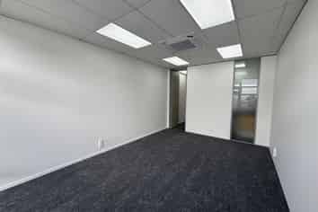 Quality affordable office with car park