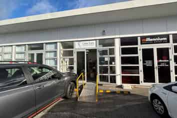 Quality affordable office with car park