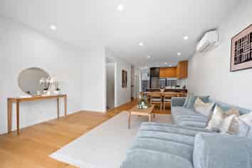 10 Meadowbank Road, Meadowbank