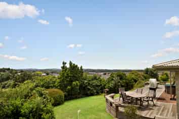 64 Adams Road South, Pukekohe