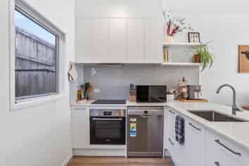 36 Tamora Lane, Avondale