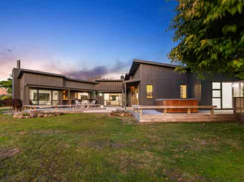 57 Cookson Road, Tikitere