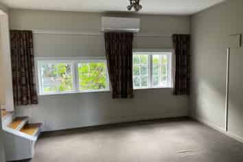 23 Totara Street, Eastbourne