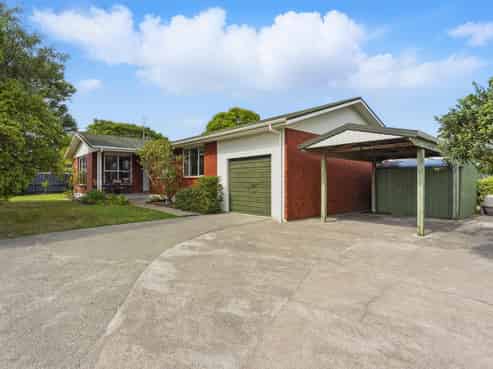 11 Beaumont Place, Westbrook