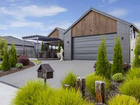 43 Harakeke Drive, Wharewaka