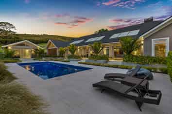 59 Hartway Grove, Coatesville