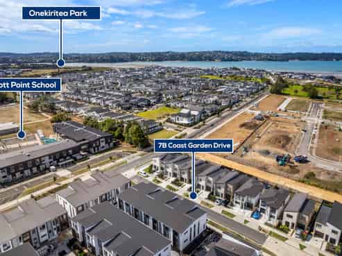 7B Coast Garden Drive, Hobsonville