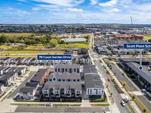 7B Coast Garden Drive, Hobsonville