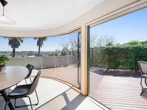 13 Jelas Road, Red Beach