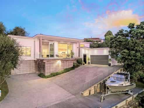 9 Siesta Terrace, Gulf Harbour