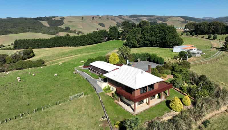 61 Tinico Road, Kaka Point