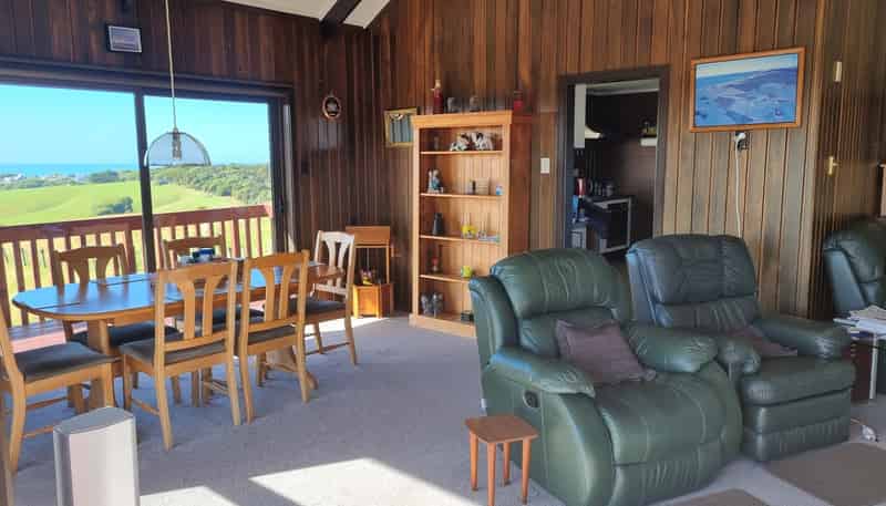 61 Tinico Road, Kaka Point
