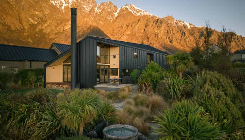 14 Caithness Court, Jacks Point