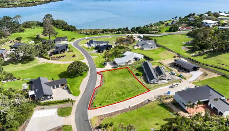 1 Garden Way, Mangawhai Heads