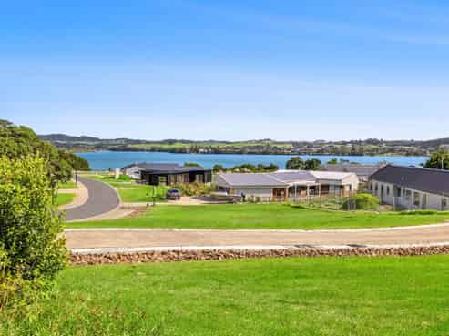 1 Garden Way, Mangawhai Heads