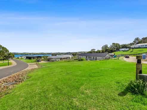 1 Garden Way, Mangawhai Heads