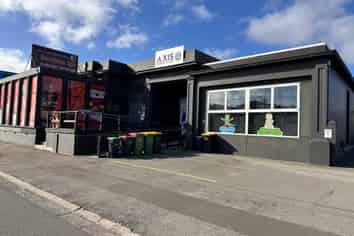 100 - 1200m2* -Tuam Street  