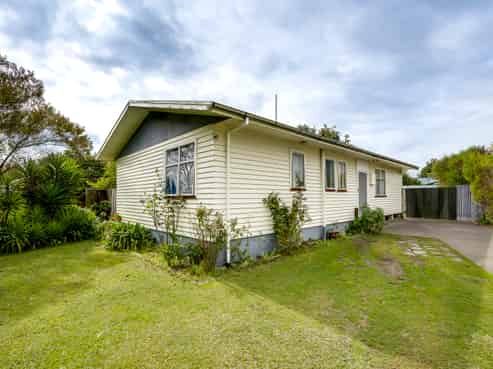 835 Huia Street, Camberley