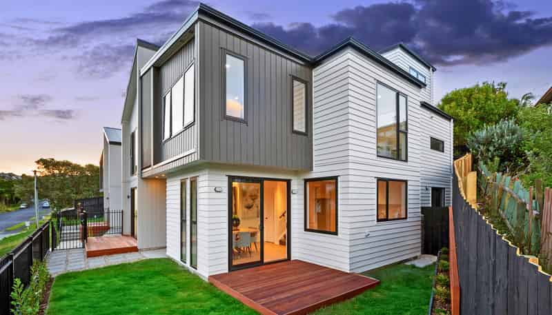3&4/1 Montana Avenue, Murrays Bay