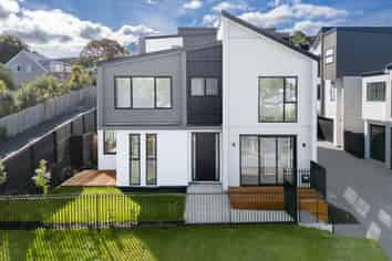 3/1 Montana Avenue, Murrays Bay