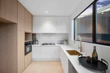 3/1 Montana Avenue, Murrays Bay