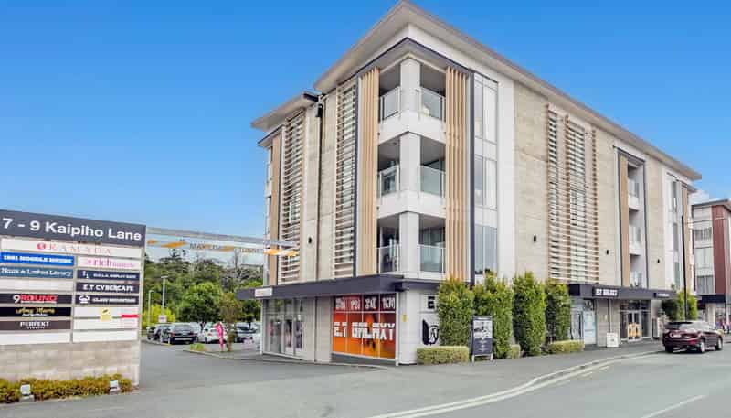 201/7 Kaipiho Lane, Albany
