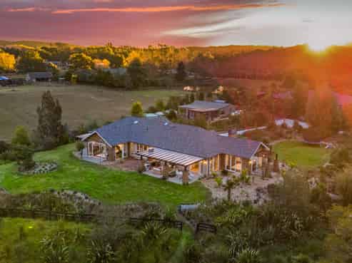 143 Blackbridge Road, Dairy Flat