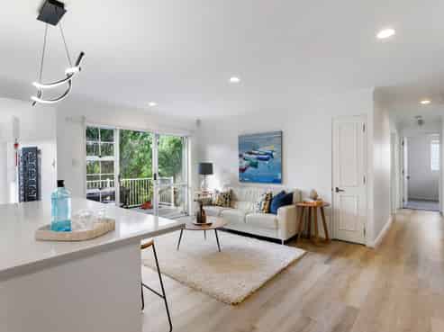 285 Beach Road, Campbells Bay