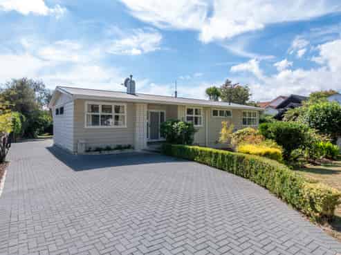 7 Wylie Street, Glenholme
