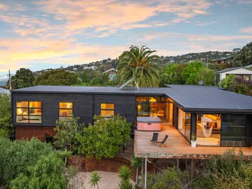 48 Moncks Spur Road, Redcliffs