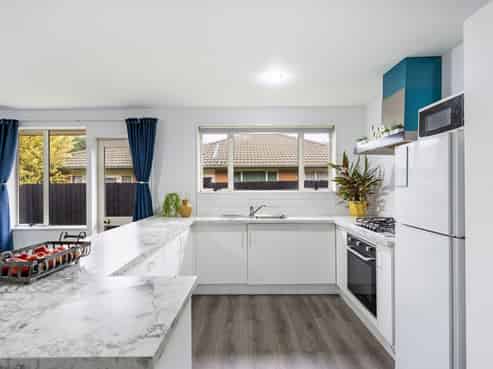5/11 Grove Road, Addington