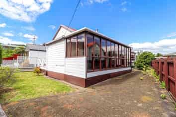 410B Richmond Street, Thames