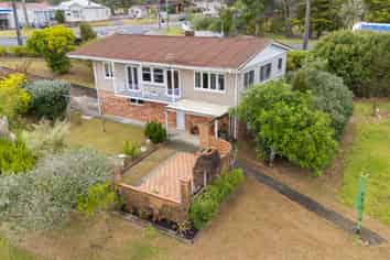 551-561 West Coast Road, Oratia